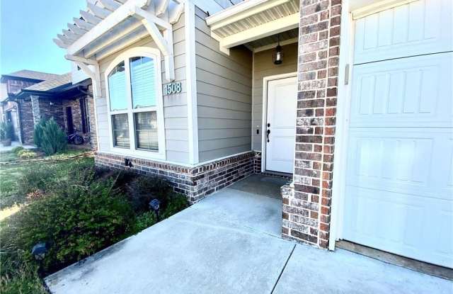 1508 Canal  ST - 1508 Canal Street, Lowell, AR 72745