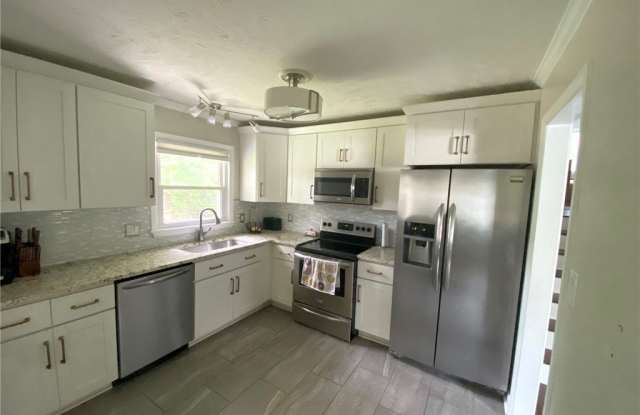 3308 Cranbrook Drive Gallery 2