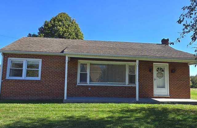 8919 MAPLEVILLE Road Gallery 1
