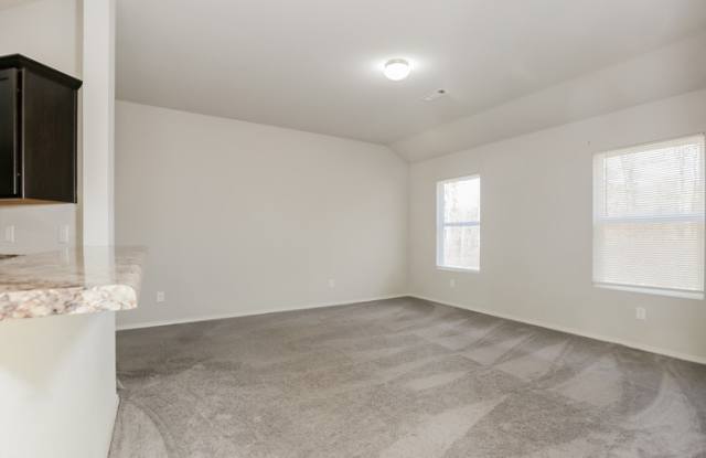 5144 Woodstream Drive Gallery 3