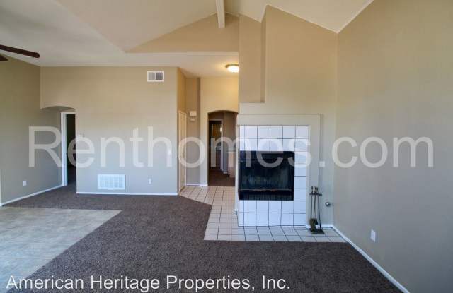 1897-217 Matin Circle Gallery 3