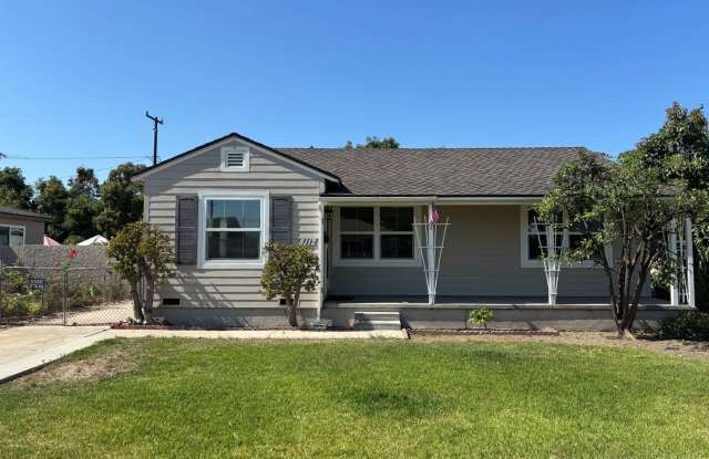 2 Bedroom home on a large lot in the City of Buena Park photos photos