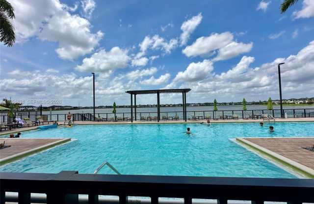 9113 NW 159th St photos photos