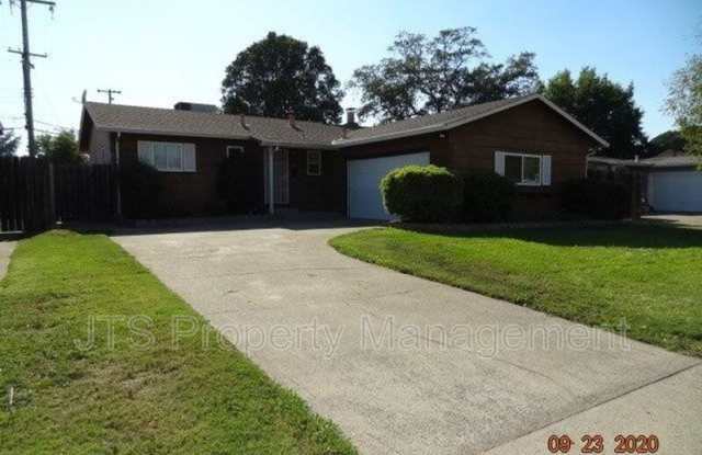 10624 Chardonay Drive Gallery 1