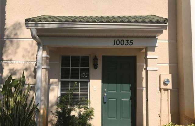 10035 SPYGLASS HILL LN photos photos