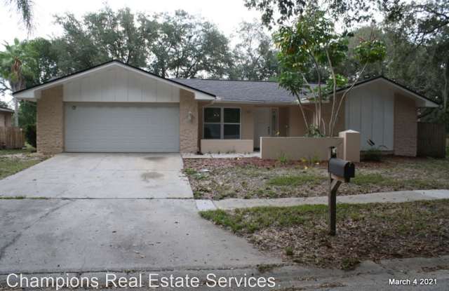 1404 Silver Oak Dr - 1404 Silver Oak Drive, Tarpon Springs, FL 34689