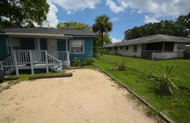 623 RODERICK A HARRIS SR AVENUE, UNIT B - 623 Roderick A Harris Sr. Avenue, Titusville, FL 32796
