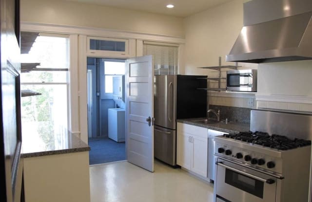 956 Stanyan - 956 Stanyan Street, San Francisco, CA 94117