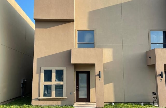 2550 WESLACO RD - 2550 Herlinda Street, Brownsville, TX 78520