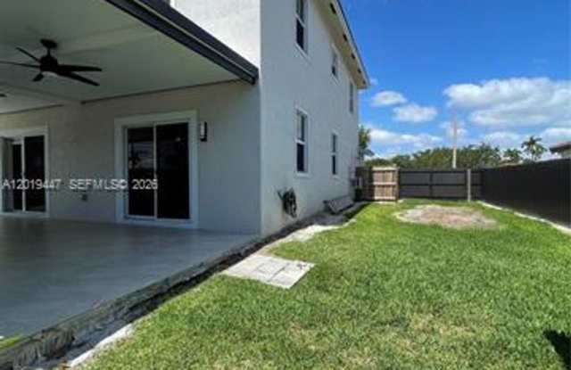 24721 SW 112th Ct, Homestead, FL 33032 photos photos
