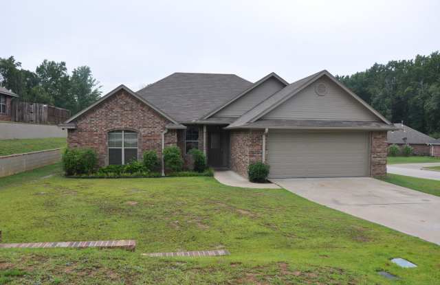 Coming Soon! Lovely 3 Bedroom 2 Bath Home in Tyler! photos photos