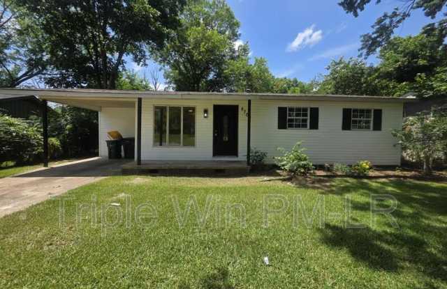 8700 Winston Drive photos photos