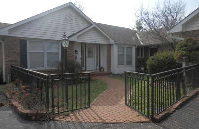 Spectacular 5 Bed 3 Bath With Amazing View Of Number 9 Fairway at CCMO! Gallery 3