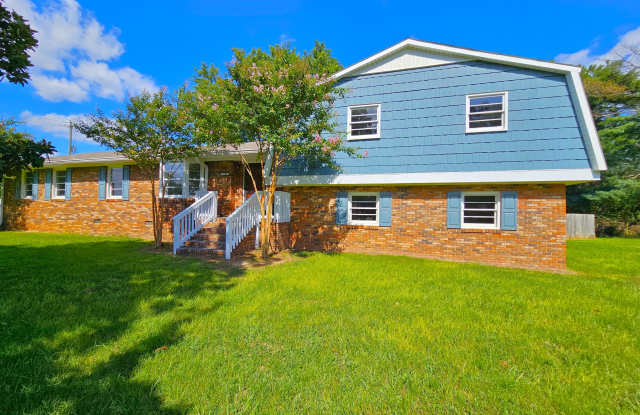 1198 Holly Springs Road photos photos