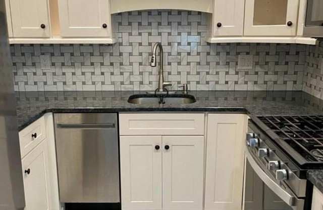 506 MEADOWVIEW LANE photos photos