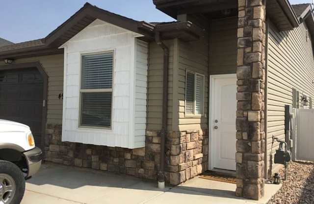 499 West 2150 North Circle, Cedar City, UT 84721 photos photos