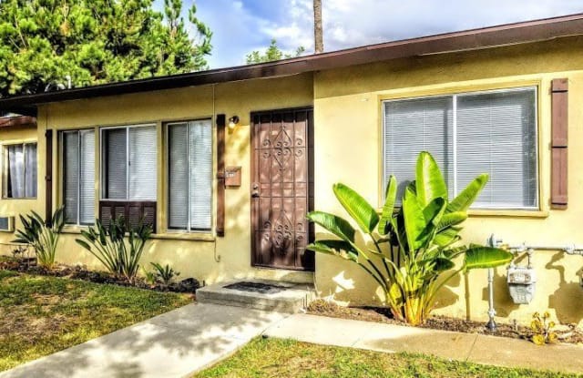 439 W. Walnut Ave - 439 West Walnut Avenue, Monrovia, CA 91016