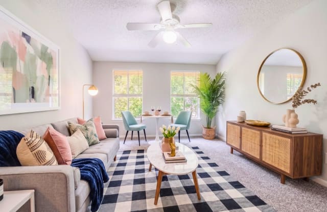 Pine Ridge Apartments photos photos