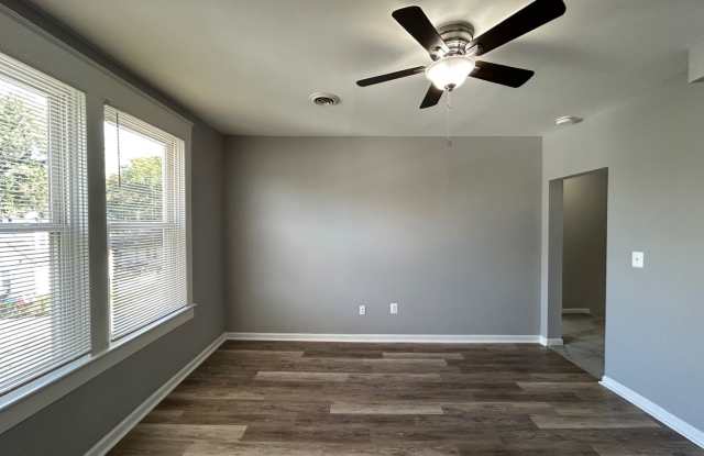 Baltimore - 2 bedrooms and 1 bath Available! Gallery 4