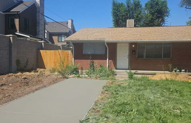 Charming 2 Bed Unit in Peaceful, Quiet Millcreek!! photos photos Charming 2 Bed Unit in Peaceful, Quiet Millcreek!! photos photos