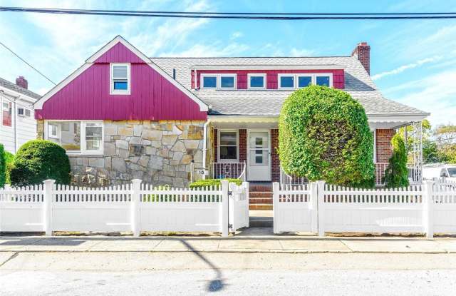 101 Troy Avenue photos photos