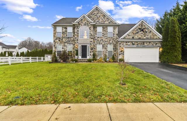 Located In Townsend Village - 144 Edgar Road, Townsend, DE 19734