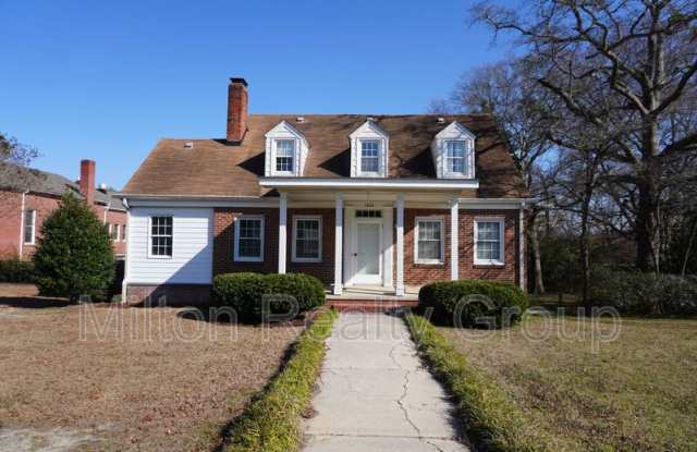 1203 S Main photos photos