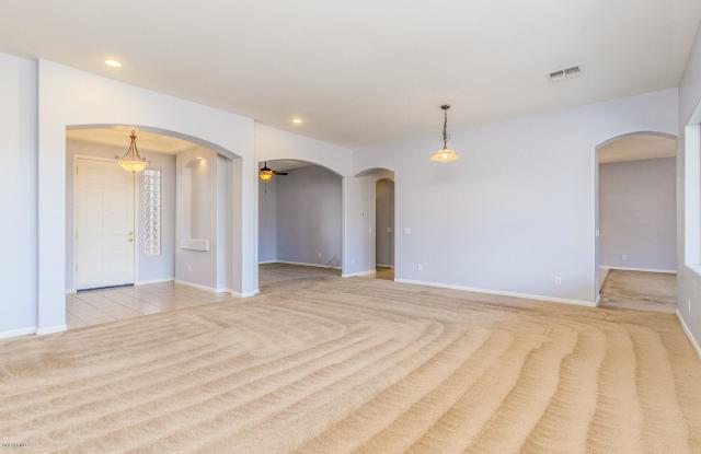 15757 W MERCER Lane Gallery 3