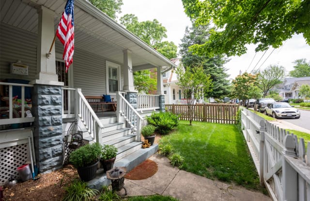 112 East Raymond Avenue - 112 East Raymond Avenue, Alexandria, VA 22301