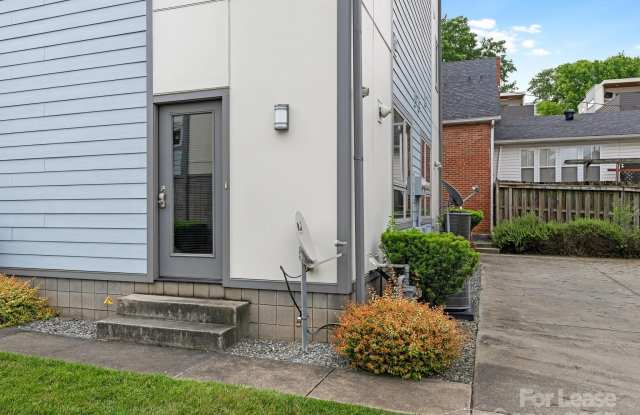 913 Westbrook Drive Gallery 3