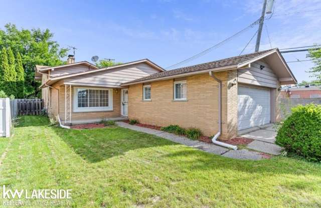 18130 Roseland Boulevard photos photos