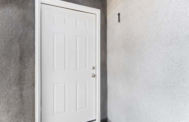 4608 Greenwood Place Gallery 2