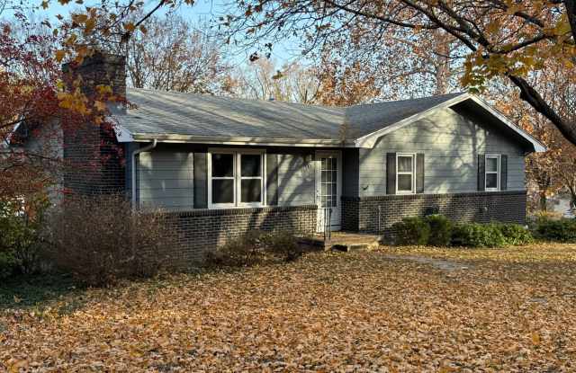 200 N. Delaware, Manhattan KS photos photos