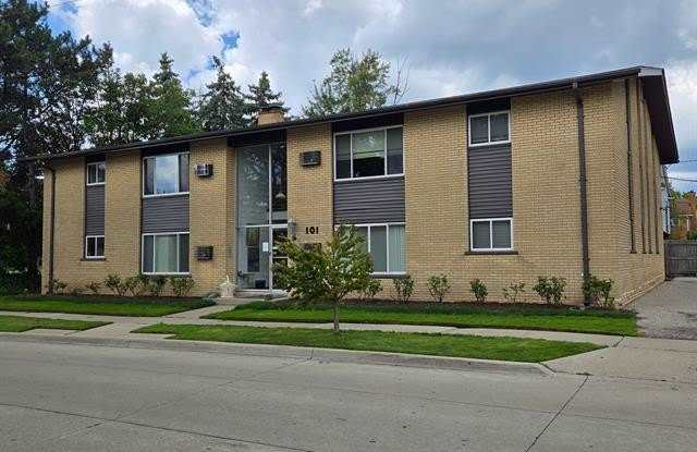 101 Saint Andrews Street - 101 Saint Andrews Street, Birmingham, MI 48009
