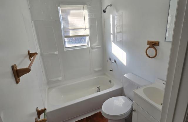 1259 Woolfolk Terrace Gallery 2