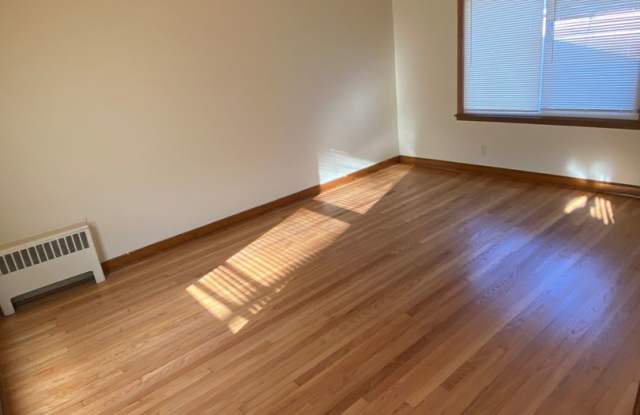 7220 W. Burleigh St. Gallery 4