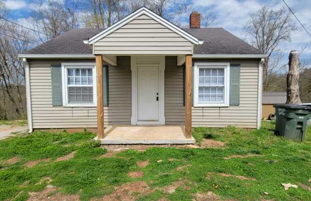 3/1 House- Sparta City Limits photos photos