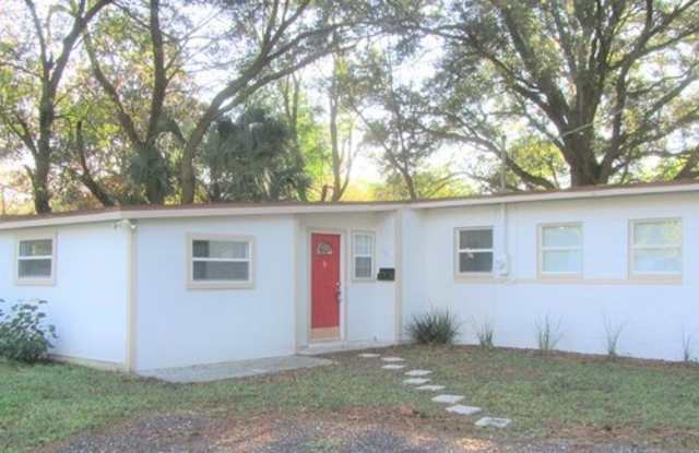1541 Domas Drive - 1541 Domas Drive, Jacksonville, FL 32211