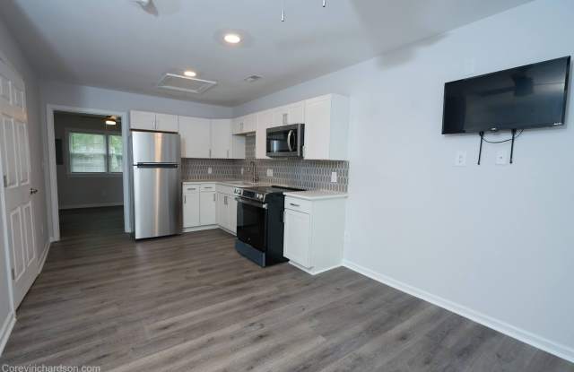 727 Grandmas House photos photos