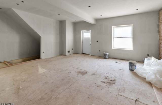 61 N 7Th St photos photos