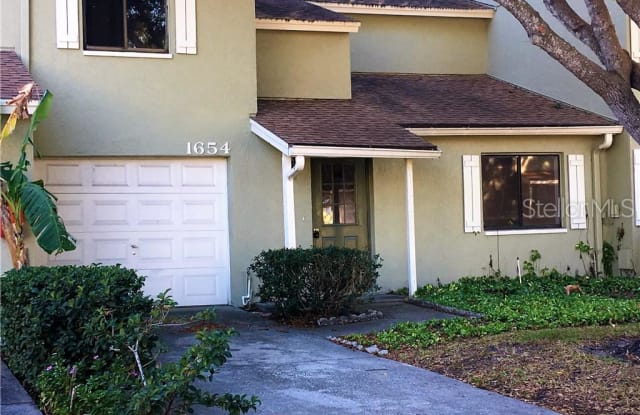 1654 ADAMS CIRCLE S - 1654 Adams Circle South, Pinellas County, FL 33771