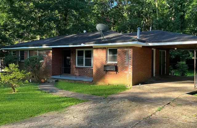 3 Bed and 1.5 Bath in Decatur! photos photos