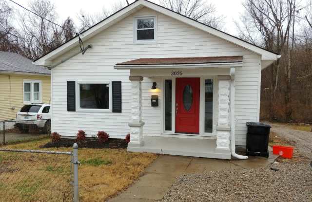 Amazing  Newly Renovated Three Bedroom Home off Zorn Avenue photos photos