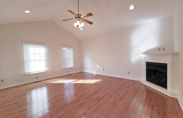 20252 Millbrooke Drive Gallery 4