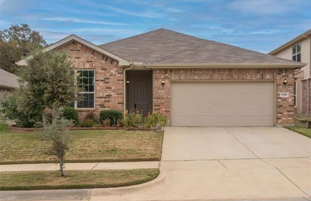 5709 Del Rey Drive - 5709 Del Rey Drive, Denton, TX 76208