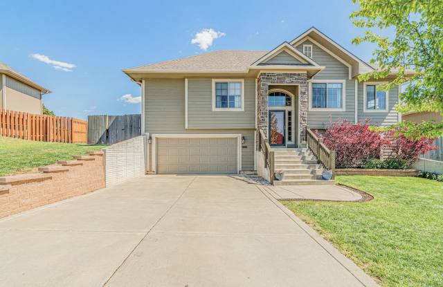 Please View 3D Virtual Walk-Through Before Scheduling a Showing photos photos