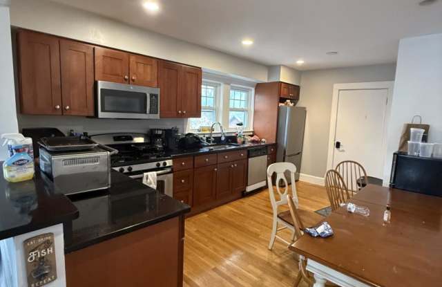 25-27 Crosby photos photos