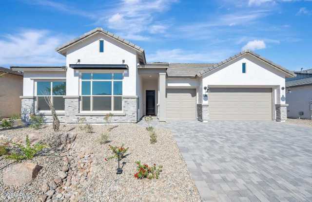 6823 N 190th Dr photos photos