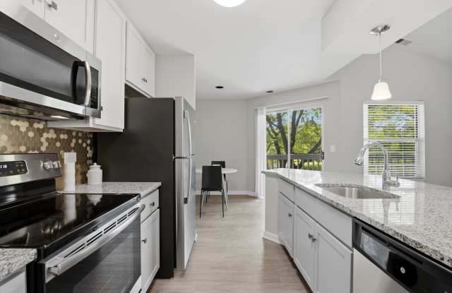 Forest Pointe Apartments Gallery 1