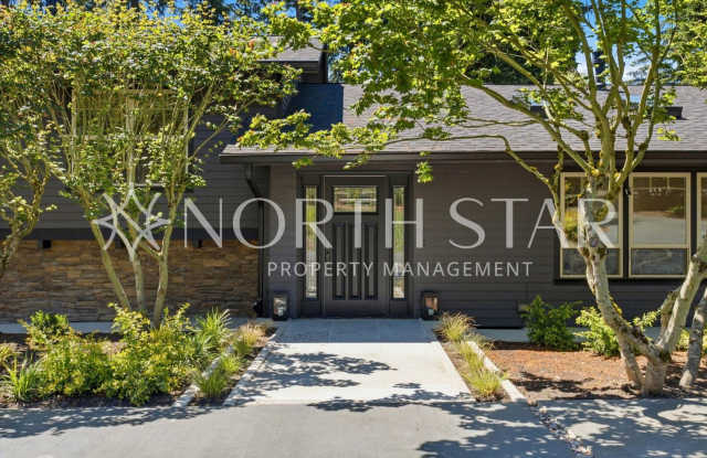 Private West Linn Estate with Exceptional Amenities, Privacy & Pastoral Views Gallery 3